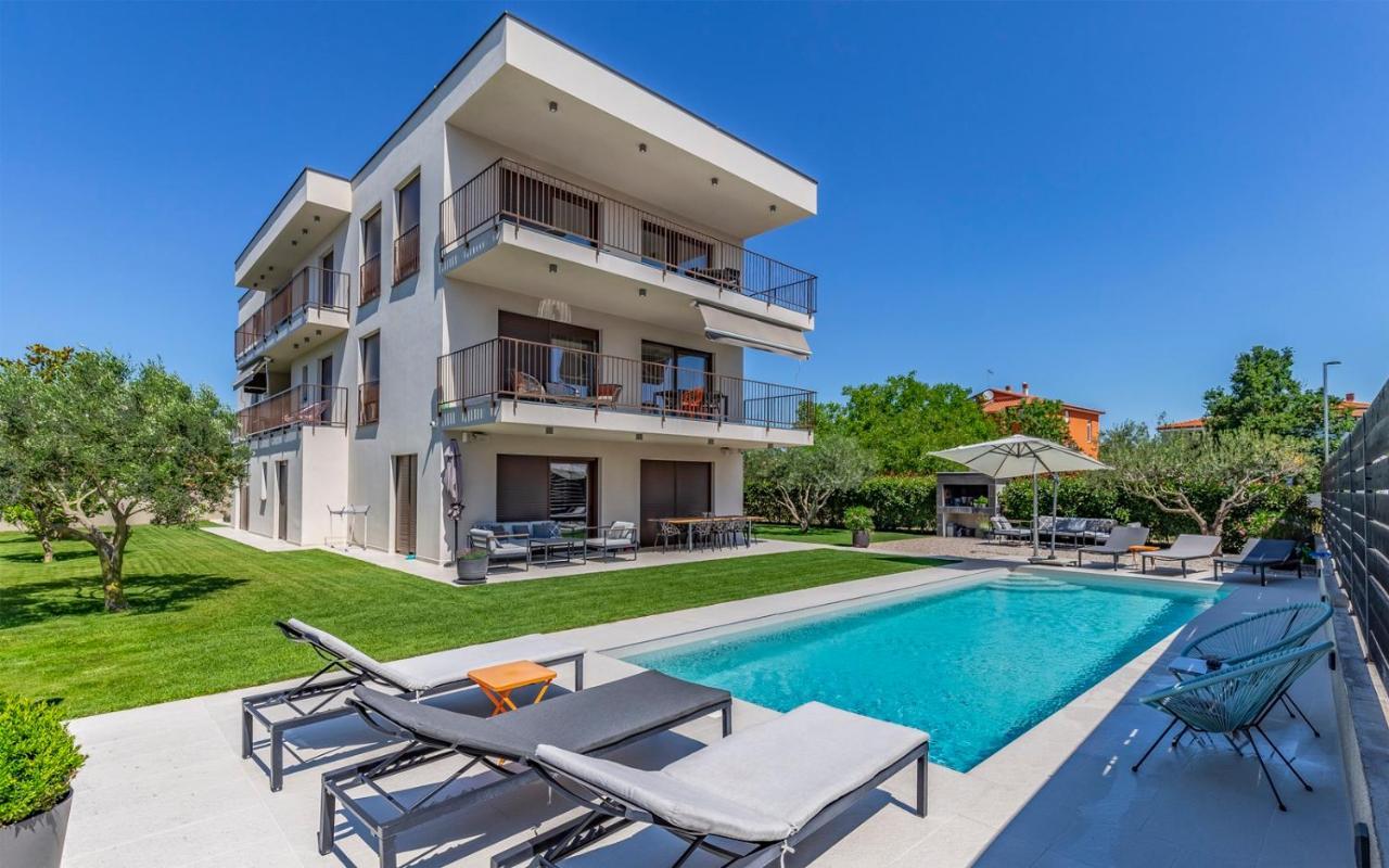 Ap Caci Mit Pool - Istriensonne 0712-0737 Apartment Medulin Bagian luar foto