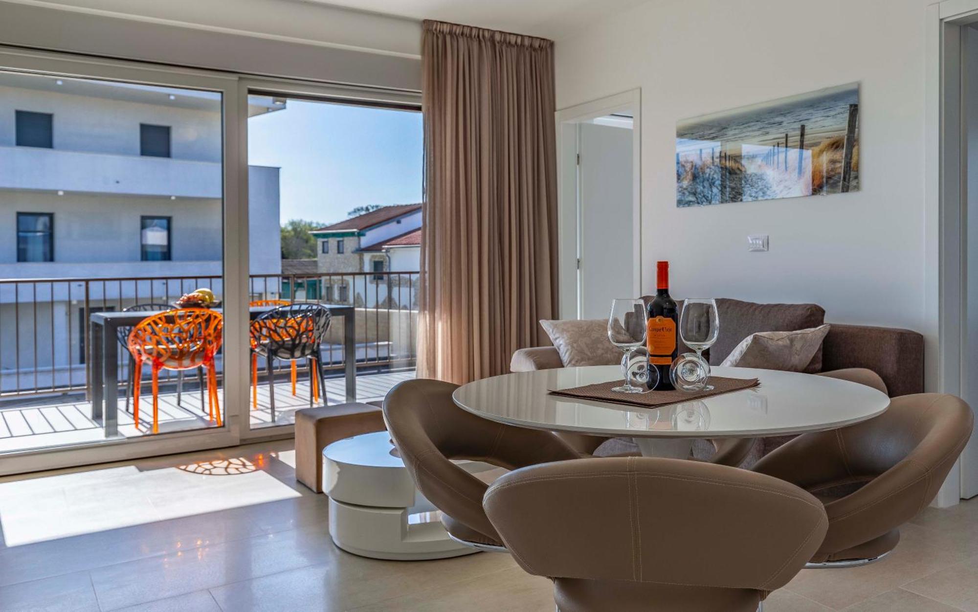 Ap Caci Mit Pool - Istriensonne 0712-0737 Apartment Medulin Bagian luar foto