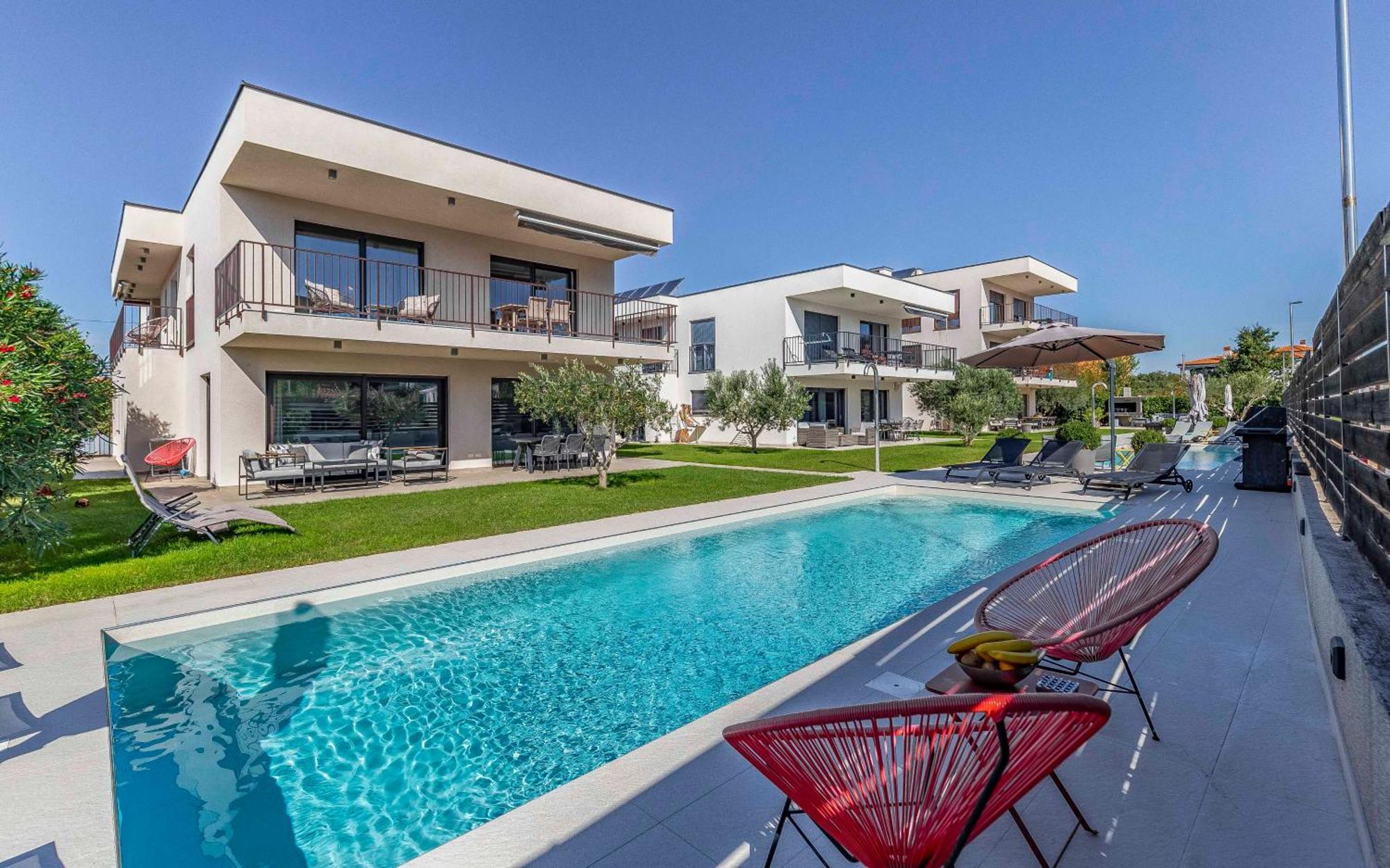 Ap Caci Mit Pool - Istriensonne 0712-0737 Apartment Medulin Bagian luar foto