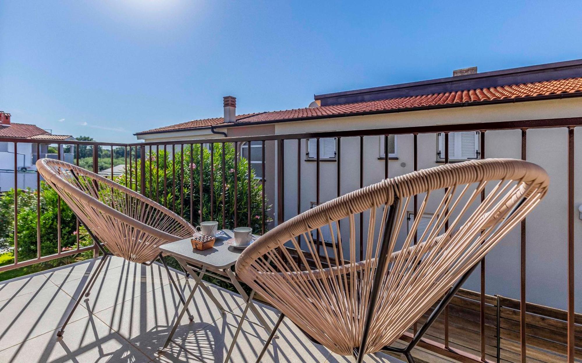 Ap Caci Mit Pool - Istriensonne 0712-0737 Apartment Medulin Bagian luar foto
